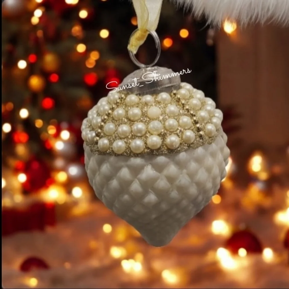 4pc Set Gold Beaded Pinecone / Egg Corn Glass Kugal Style Christmas Ornaments